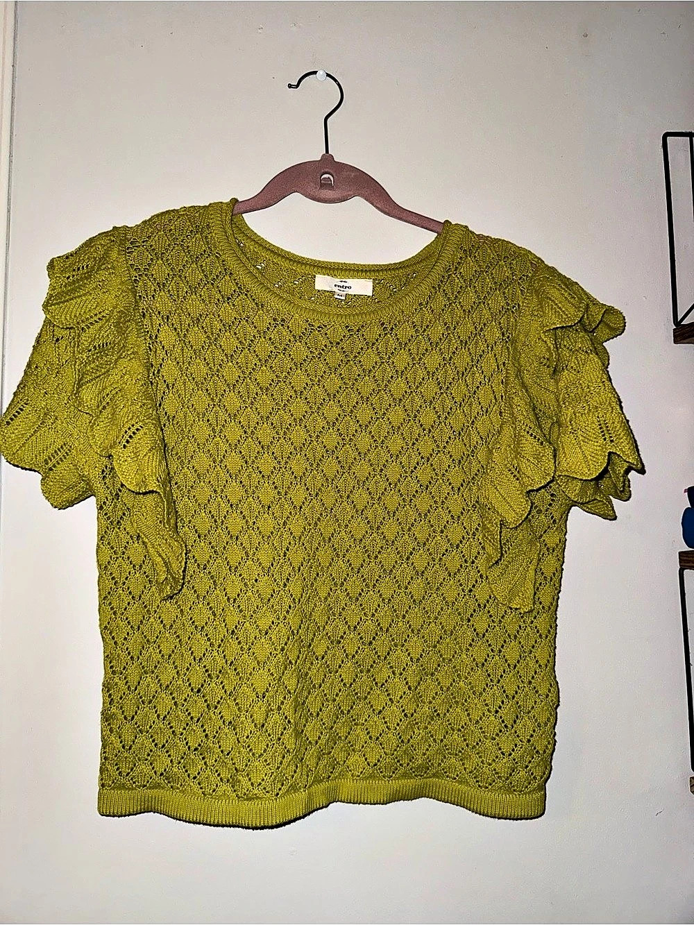 entro Ruffle Sleeve Knit Top Green Medium